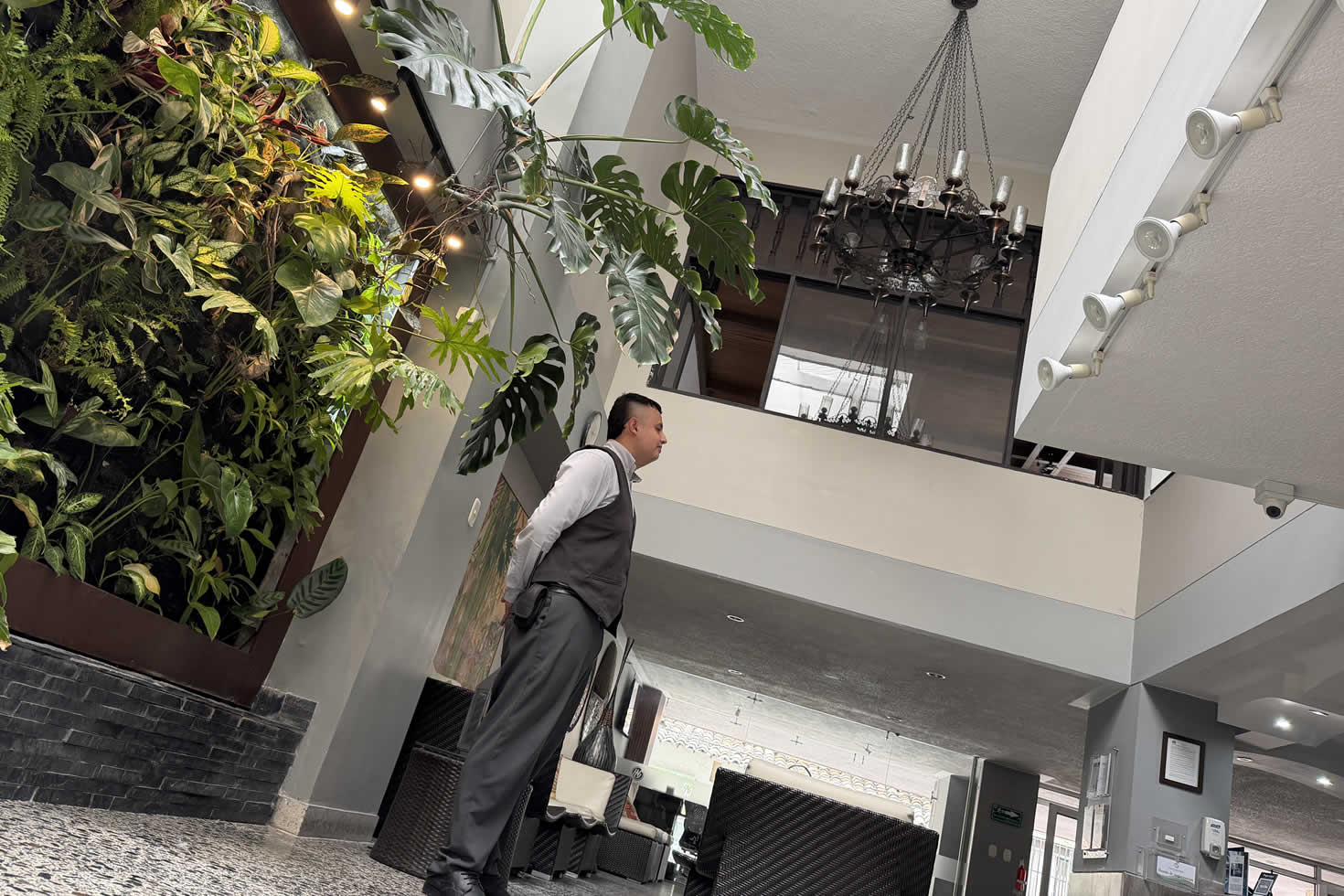 Hotel cerca al parque de Cartago: La Mejor Ubicación para Disfrutar del Corazón de la Ciudad